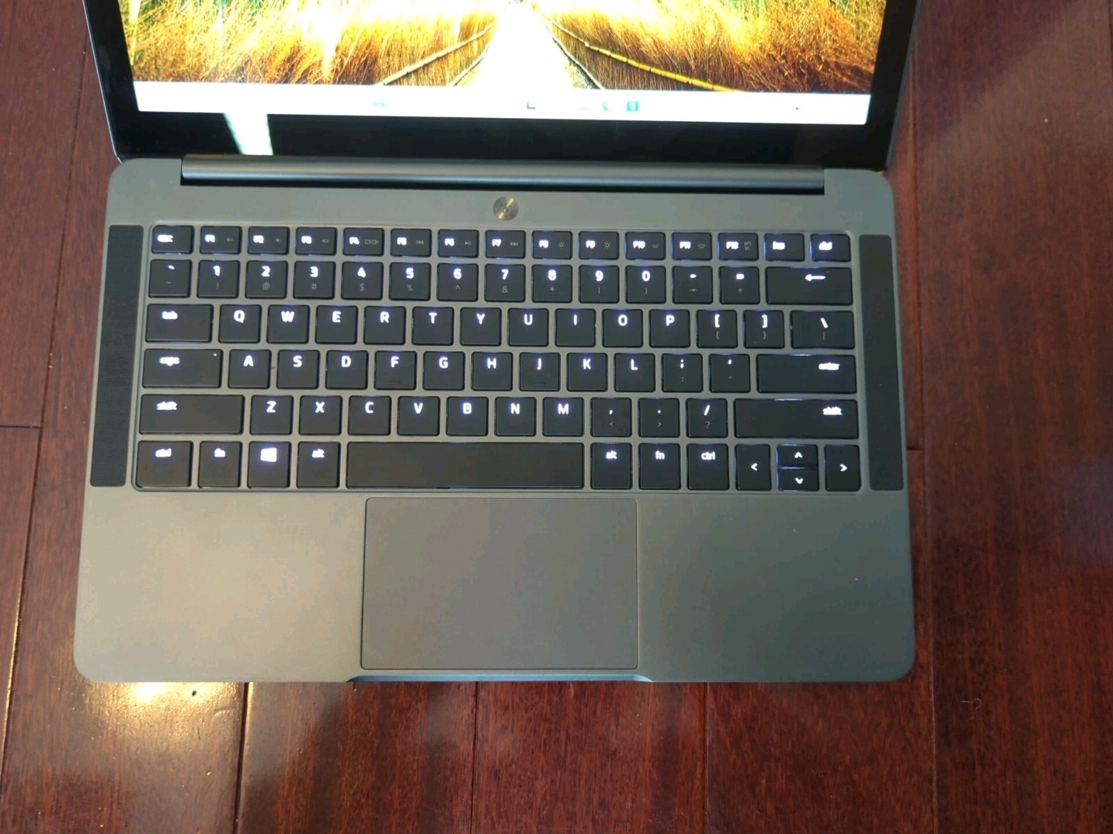 Razer Blade Stealth 13” Intel 7500U (2017) | RZ09-0196 256 Gb SSD 16Gb RAM