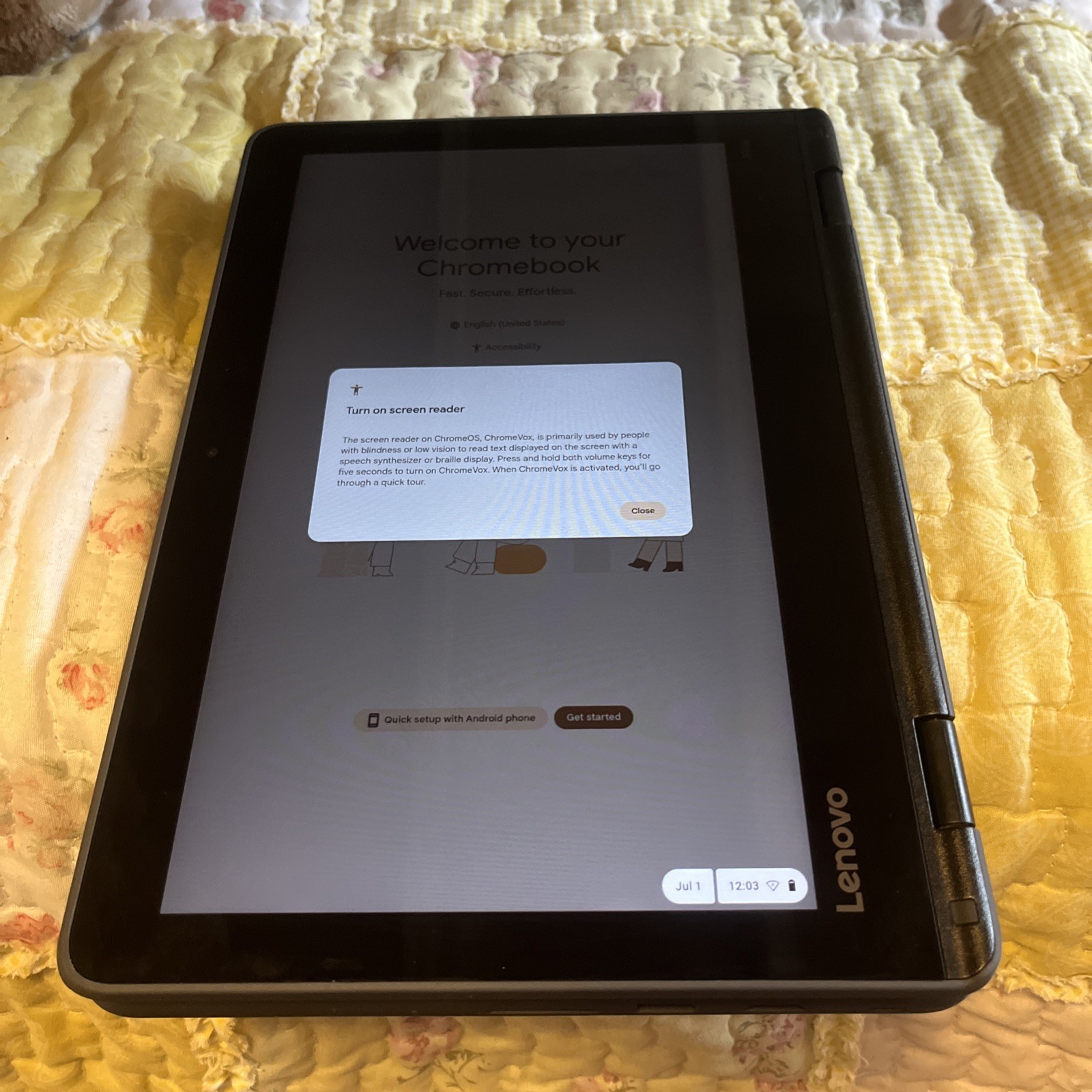 Lenovo 300e Chromebook 81H0 (11.6″ Touch, 4GB, 32GB eMMC, ChromeOS) w/ Charger