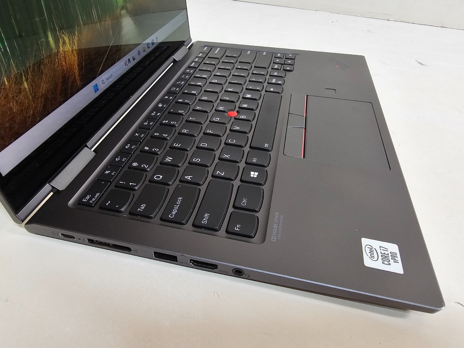 Lenovo ThinkPad X1 Yoga Gen 5 Laptop – i7-10610U 16GB 512GB – 14″ Touchscreen