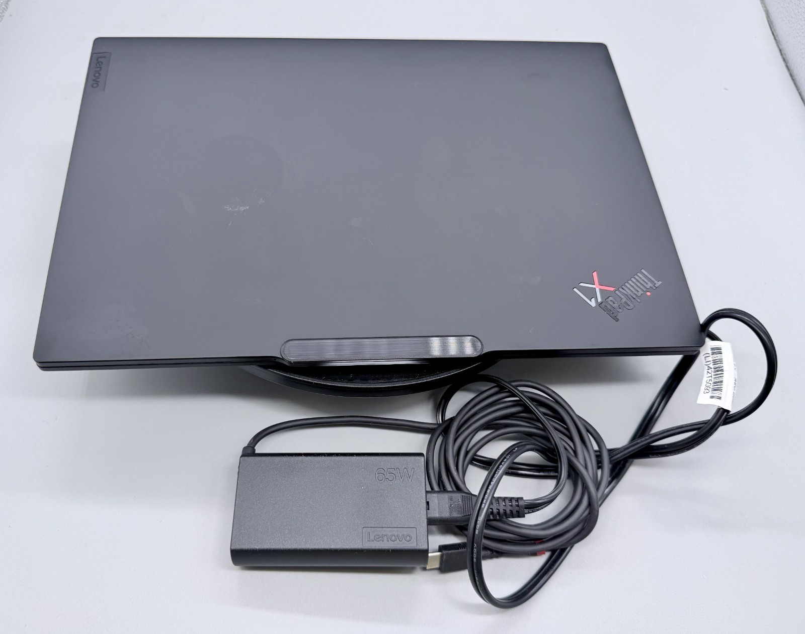 Lenovo ThinkPad X1 Carbon Gen 12, 14″ Touch Core Ultra 7 165H 32GB, 1TB Warranty