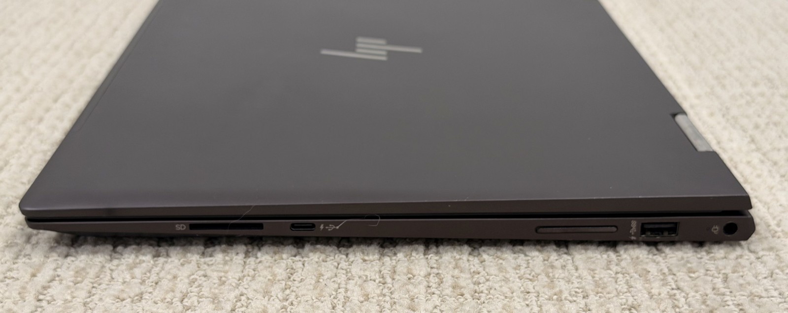 HP ENVY x360 m Convertible 15m-bq021dx AMD 9800P 8Gb 256Gb SSD Win10 IPS Touch