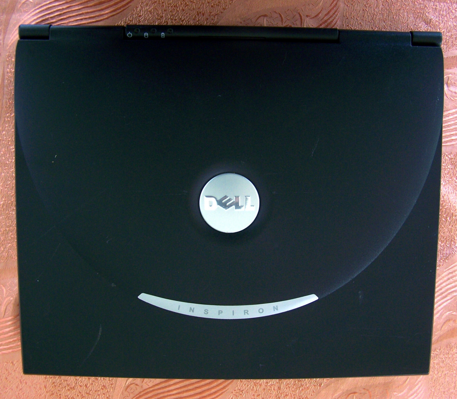 Dell Inspiron 2500 Pentium 3 1GHz 256MB 40GB Floppy Serial Parallel-dos imb cdt-