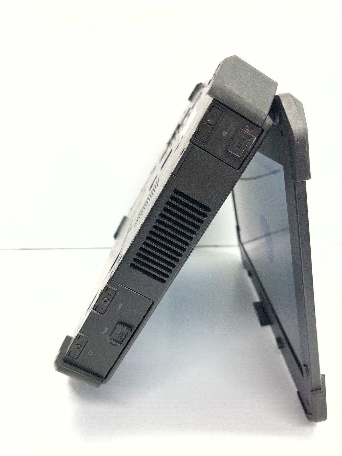 Dell Latitude 7424 Rugged 14” FHD Touch i5-8th 16GB 256 GB HD WIN11P EXCELLENT