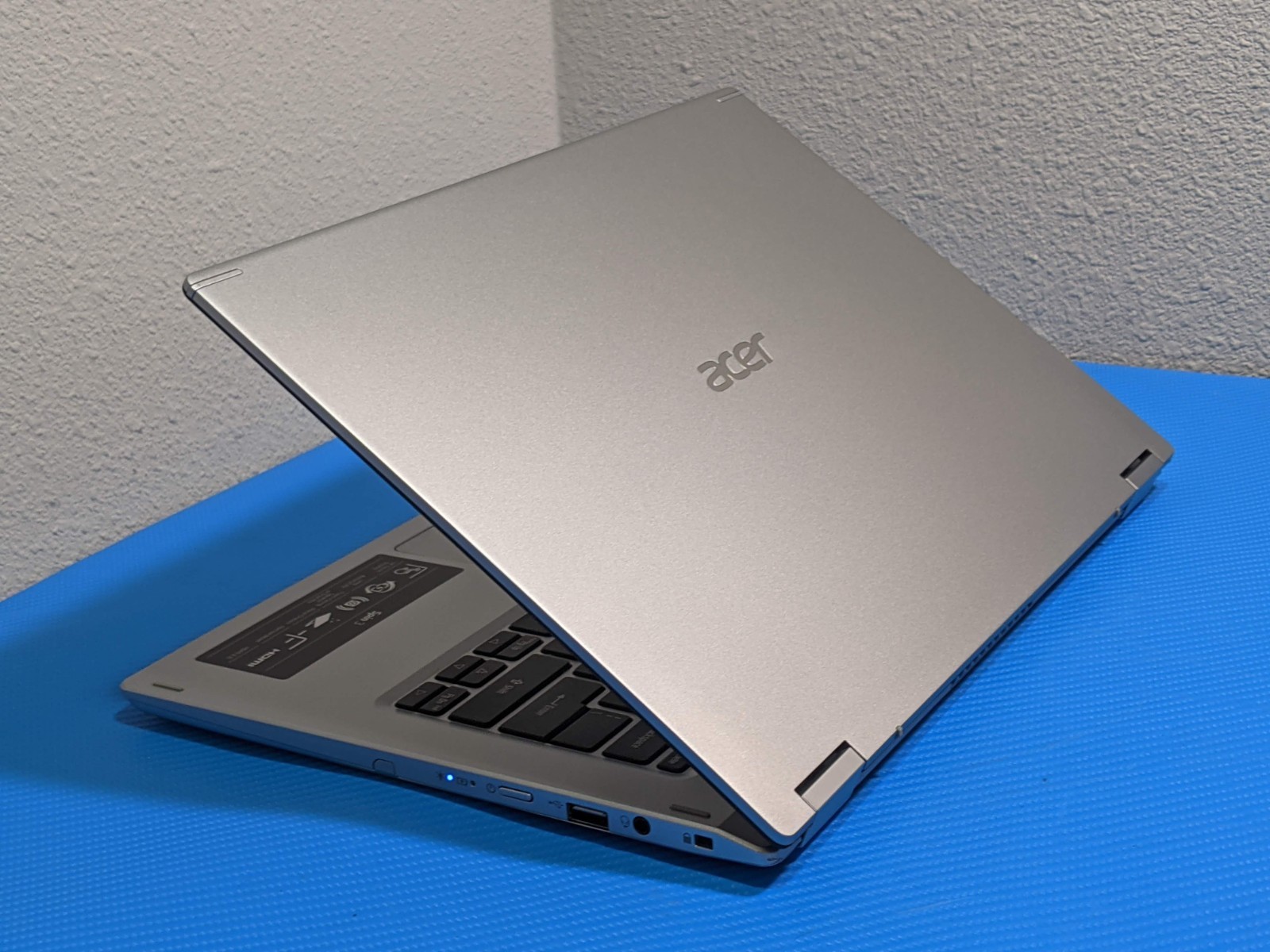 Acer Spin 3 SP314-21 TOUCH 14″HD Ryzen 3 3250U 2.6GHz 4GB 128GB SSD 100tt +PA