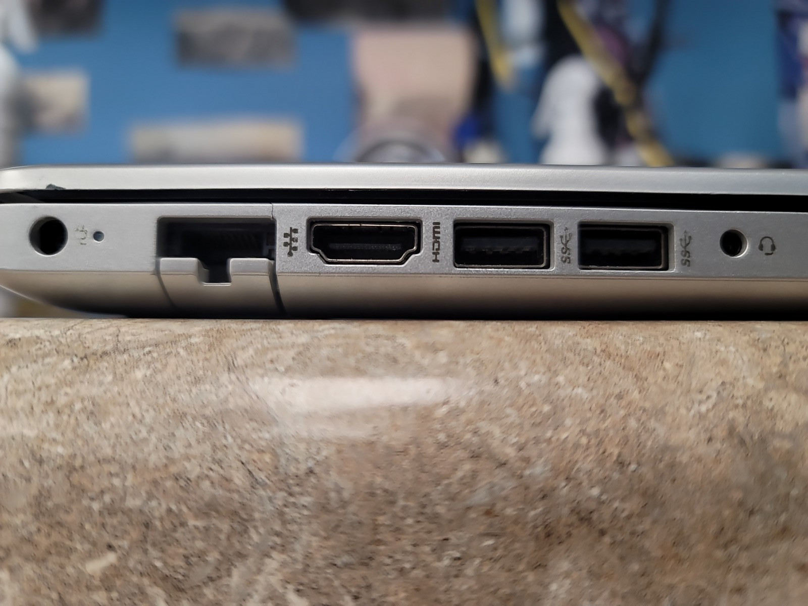 HP Laptop 15-da0xxx, Intel i3-8130U, 8gb RAM, 15.6″, no HDD, Working, As Is