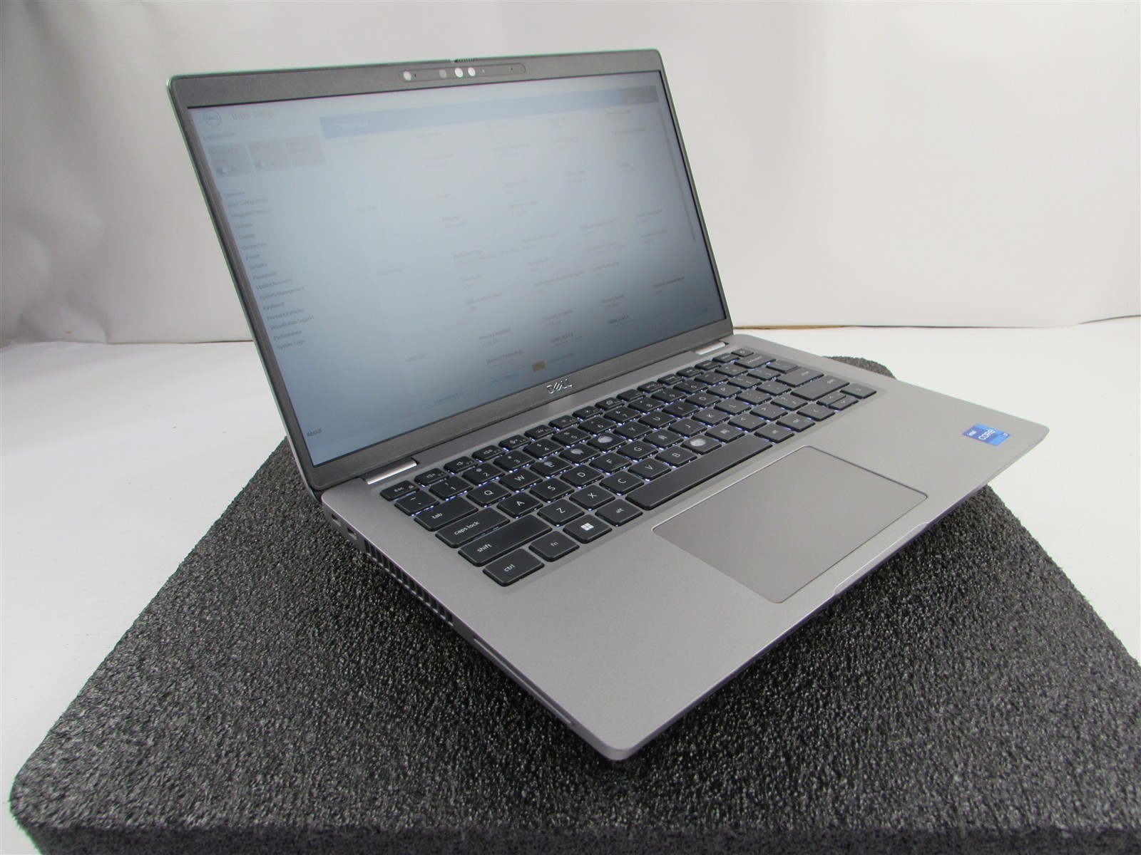 DELL LATITUDE 5430 1920X1080 FHD CORE I7-1265U 512GB SSD 16GB RAM NO O.S