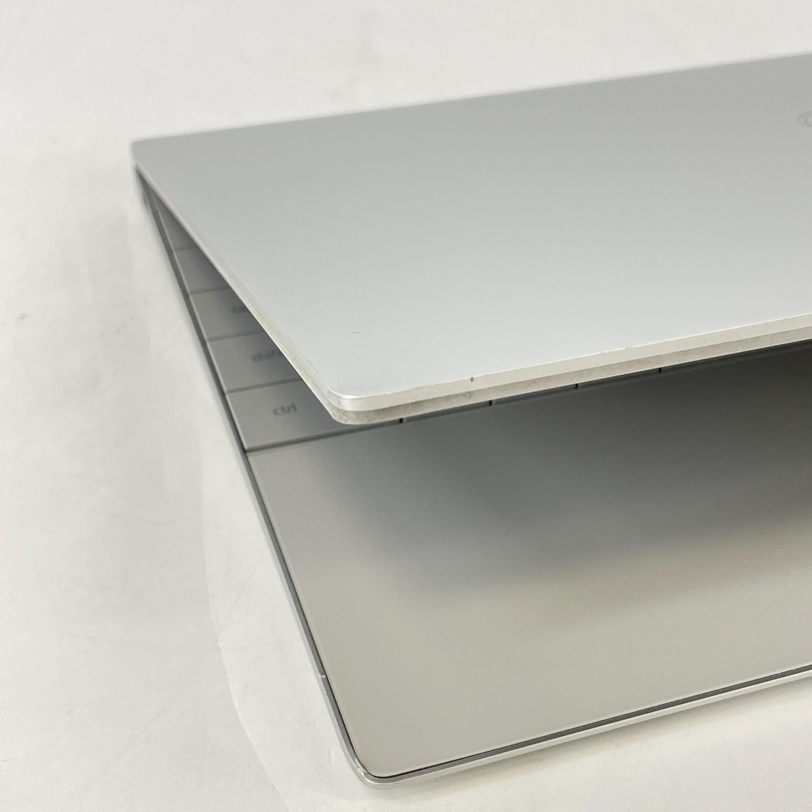 Dell XPS 13 Plus 9320 3.5K TOUCH 1.8 GHz i7-1280P 16GB 512GB SSD Good BENT FRAME