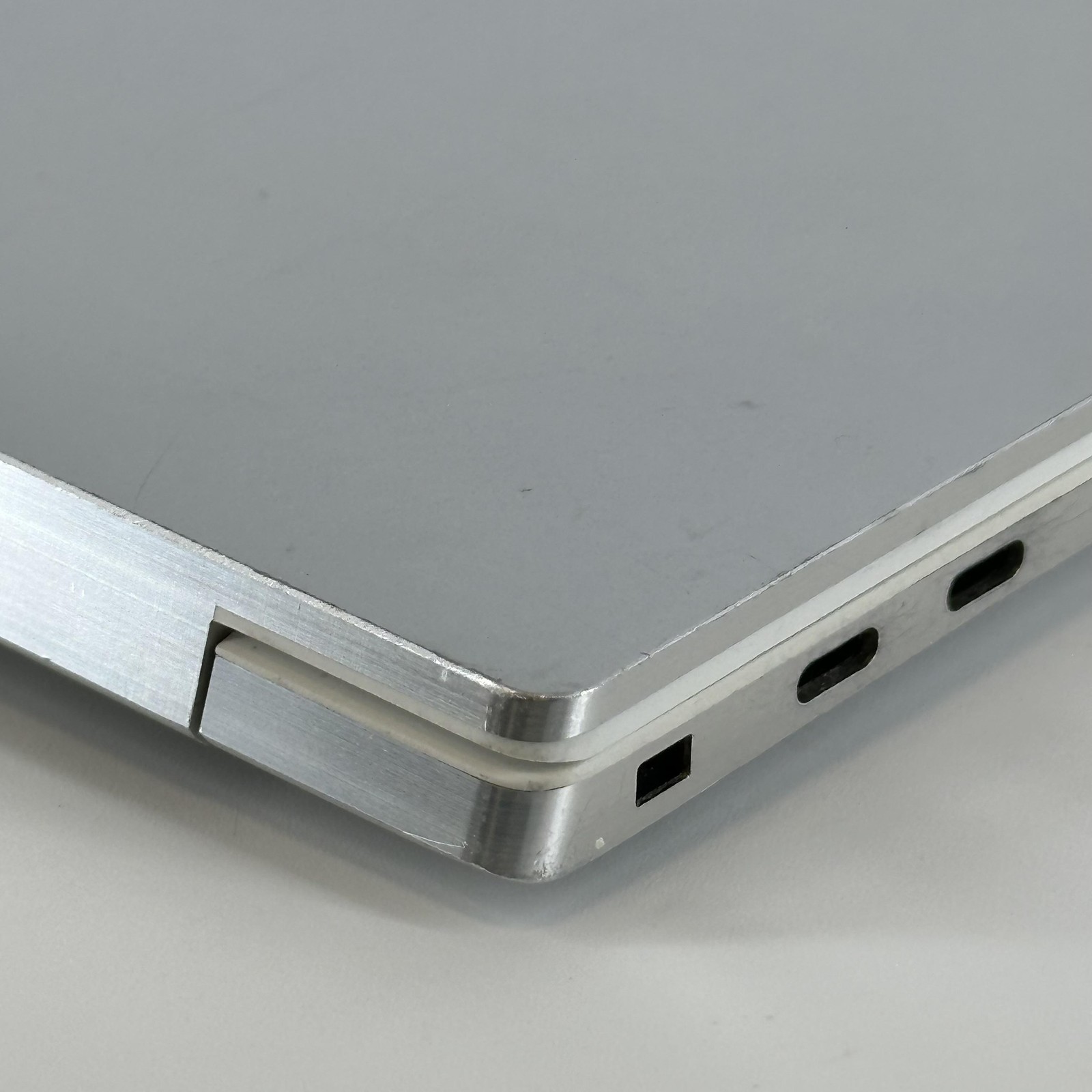 Dell XPS 15 9520 Silver 3.5K TOUCH 2.3 GHz i7-12700H 32GB 1TB Good – FRAME SPLIT
