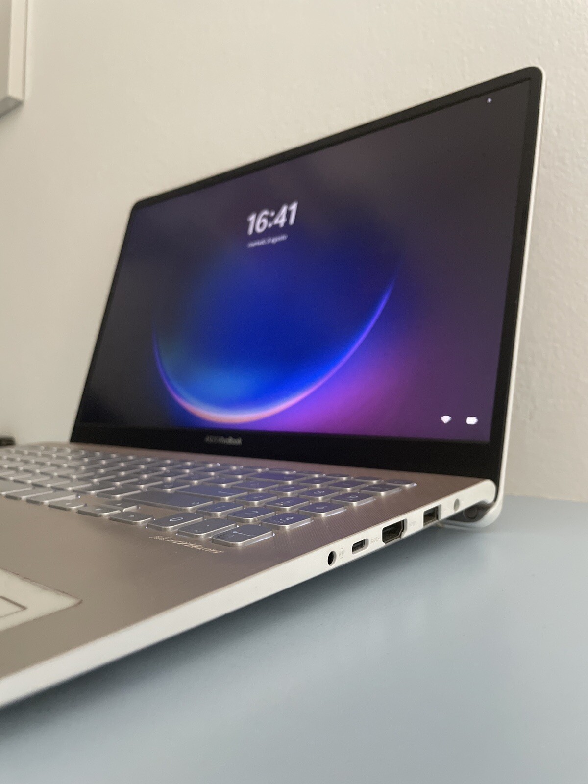 ASUS VivoBook S15 X530UF