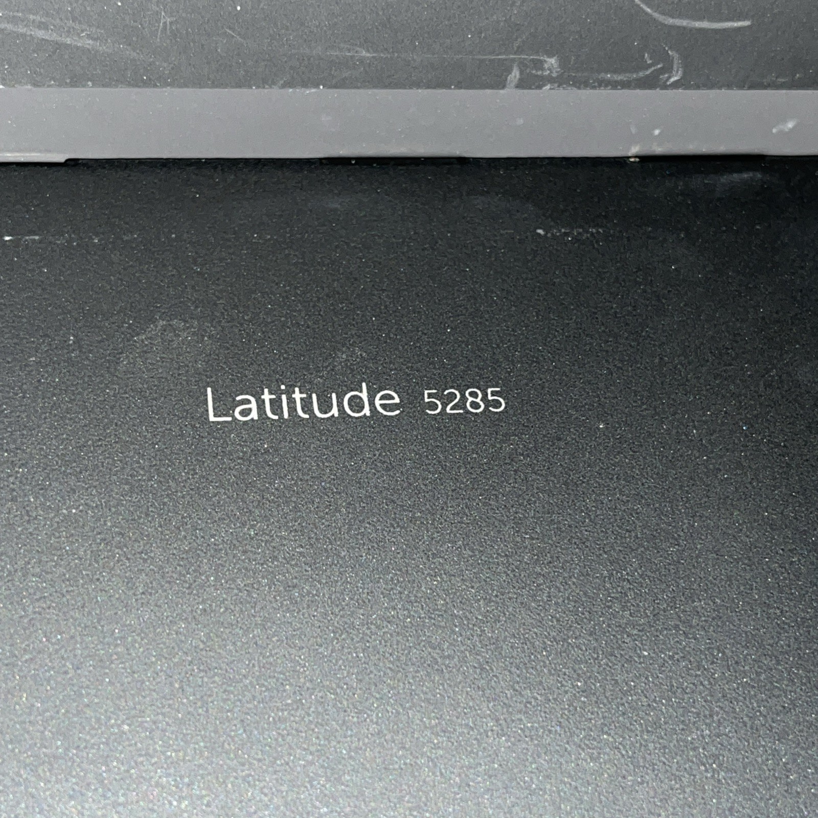 DELL LATITUDE 5285 INTEL CORE I5-7300U 2.60GHZ 8GB RAM NO HD