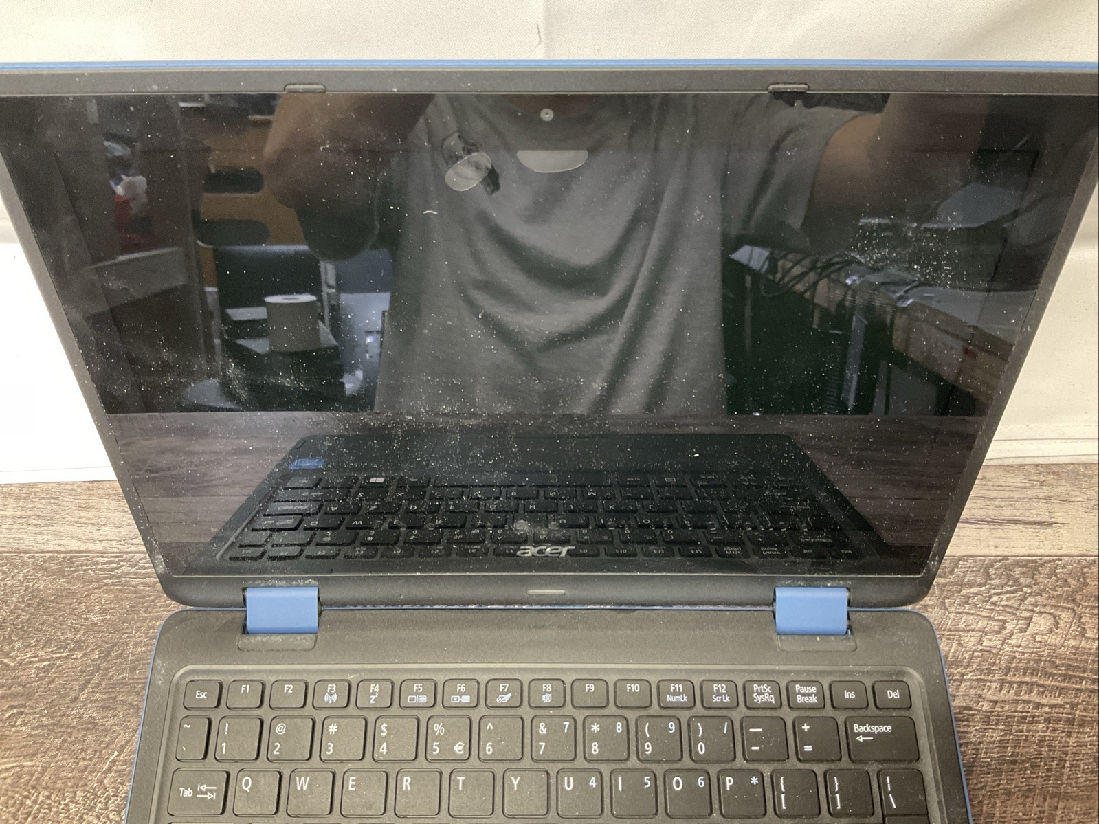 Acer Aspire R3 / Celeron / No RAM / Laptop Notebook PC / P15