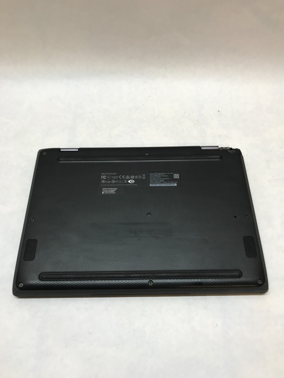 Lenovo 300e 2nd Gen Chromebook 11.6″ Intel Celeron 4GB RAM 32GB eMMC C-Grade -DW