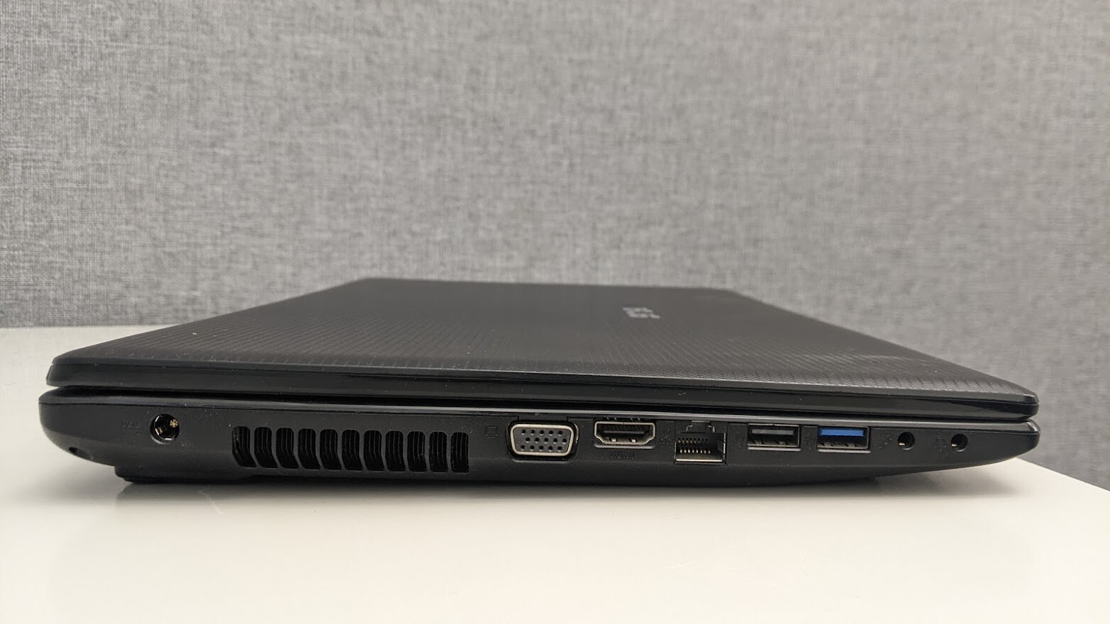 ASUS R503U LAPTOP WINDOWS 10-AMD DUAL CORE C-60 1.0GHZ RAM-4GB HDD-207GB