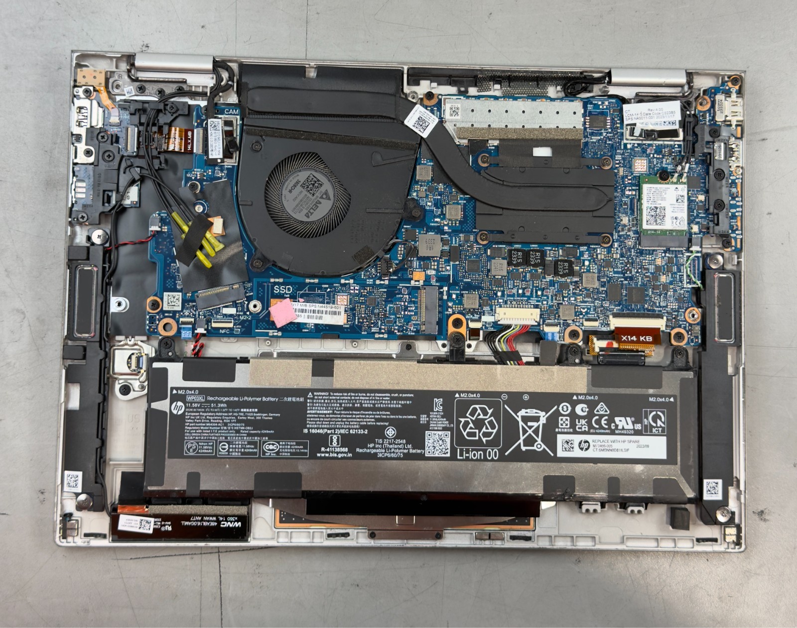 HP Elitebook x360 1040 G10 i7-1355U / 16GB RAM / NO SSD -RL6071