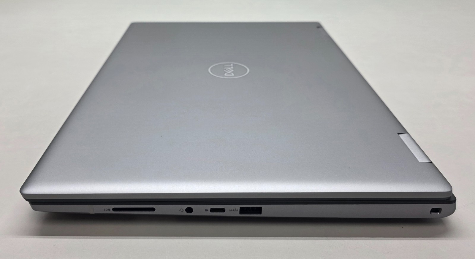 Dell Precision 7670 16″ i9-12950HX 2.30GHz 64GB RAM 512GB SSD RTX A1000 READ