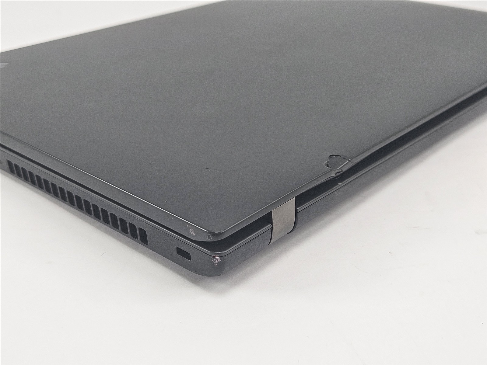 Lenovo ThinkPad L14 Gen 4 256GB SSD 16GB Ryzen 5 PRO 7530U 14″ AMD Radeon