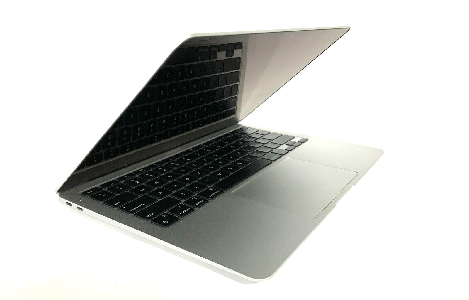 Apple Macbook Air 13″ 2020 M1 8/7 Core @ 3.2GHz 16GB 256GB 2560 x 1600 *Grade C*
