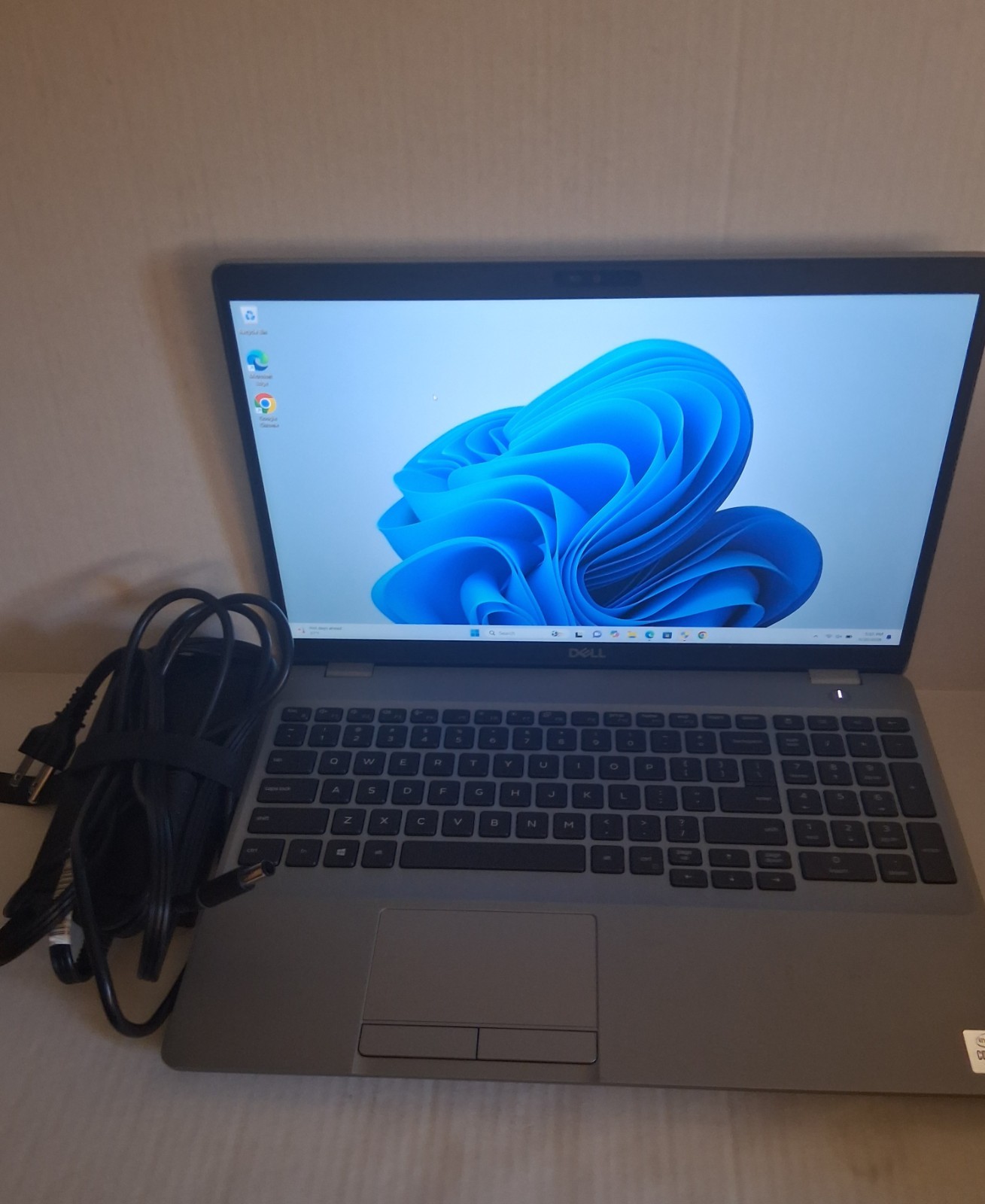 Dell Precision 3551 Laptop-i5 10Gen 32GB 256GB SSD Cam 15.6 Screen With…