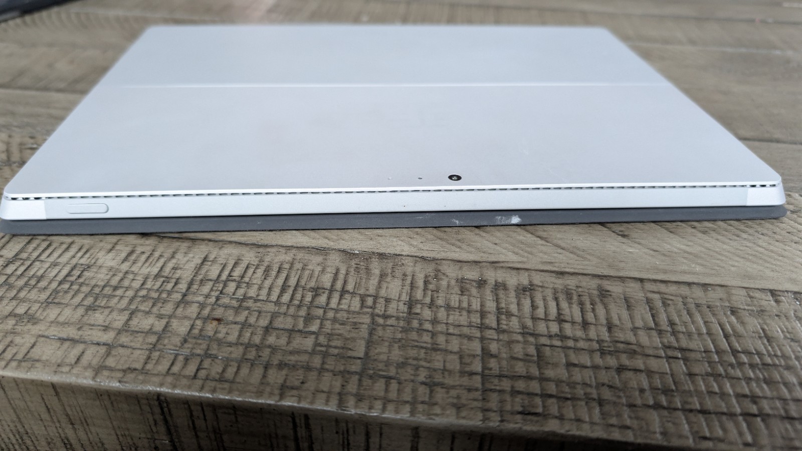 Microsoft Surface Pro 2 128GB SSD Parts*** With Case