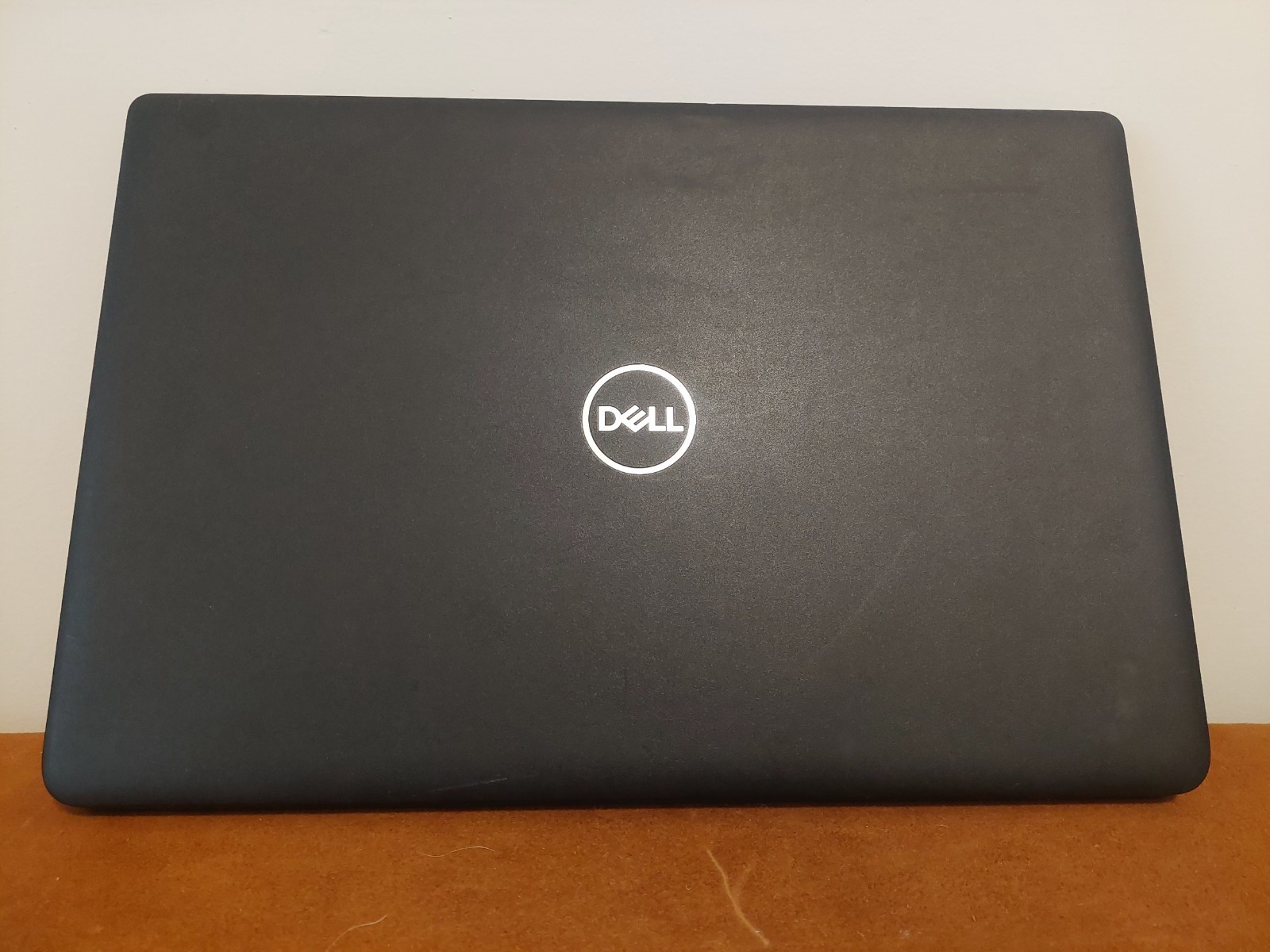 Dell Latitude 3500 i5-8265U 256GB SSD 16GB DDR4 Win 11Pro