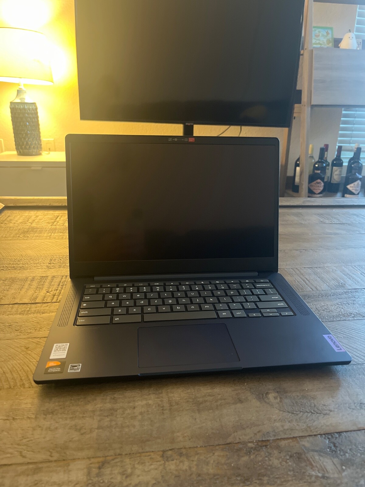 Lenovo – IdeaPad Slim 3 Chromebook Laptop – 14″ Full HD Touchscreen Laptop