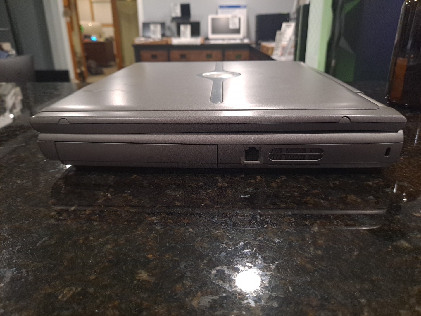 VINTAGE Dell Inspiron 1150 14.1″ Intel Celeron FOR PARTS