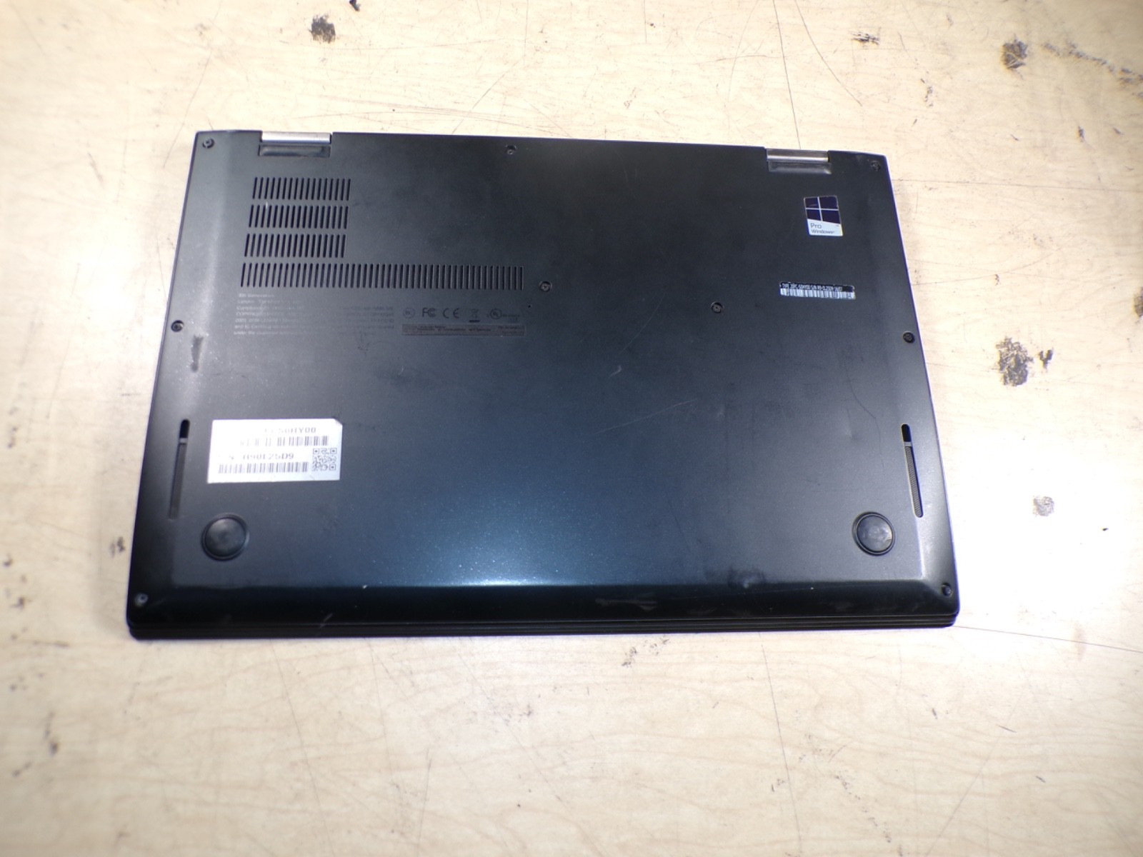THINKPAD X1 CARBON INTEL CORE I7-6500U 2.50GHZ 8GB RAM **NO HD/ NO CADDIE/ NO OS