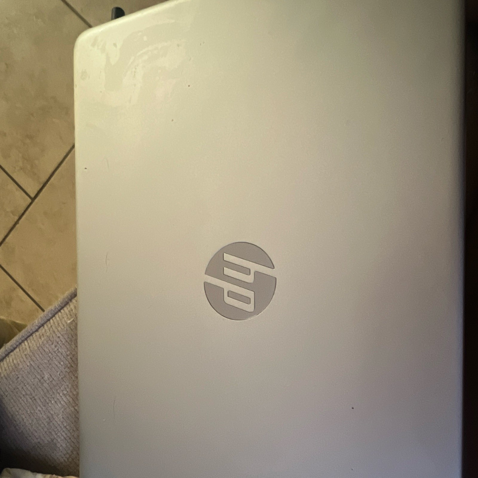 HP Pavilion 14in Silver Laptop AMD Athlon Silver Windows AMD Radeon Graphics