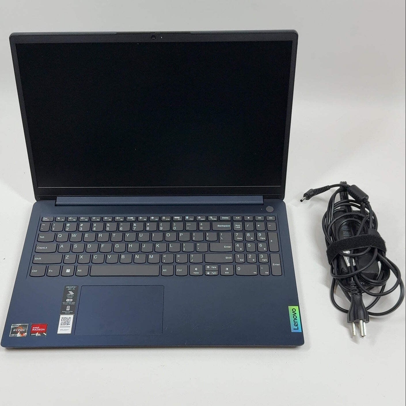 Lenovo IdeaPad 1 15AMN7 14″ Ryzen 3 7320U 2.4GHz 8GB RAM 256GB SSD