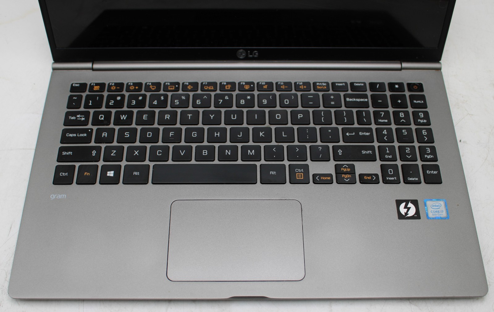 15.6″ LG Gram Laptop 15Z980-R.AP71U1 i7-8550U 1.80GHz 16GB RAM 512GB SSD Win 11