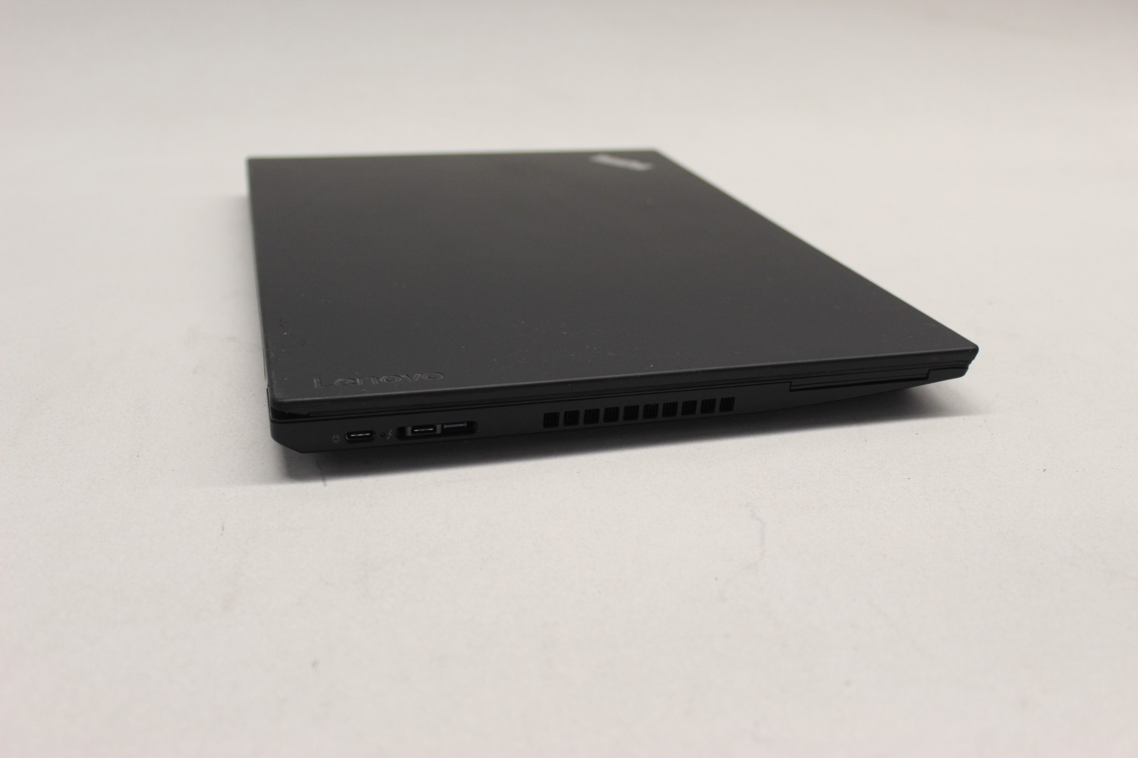 Lenovo T580 I7-8550U 256GB NvME SSD 16GB DDR4 Win11Pro-** See description