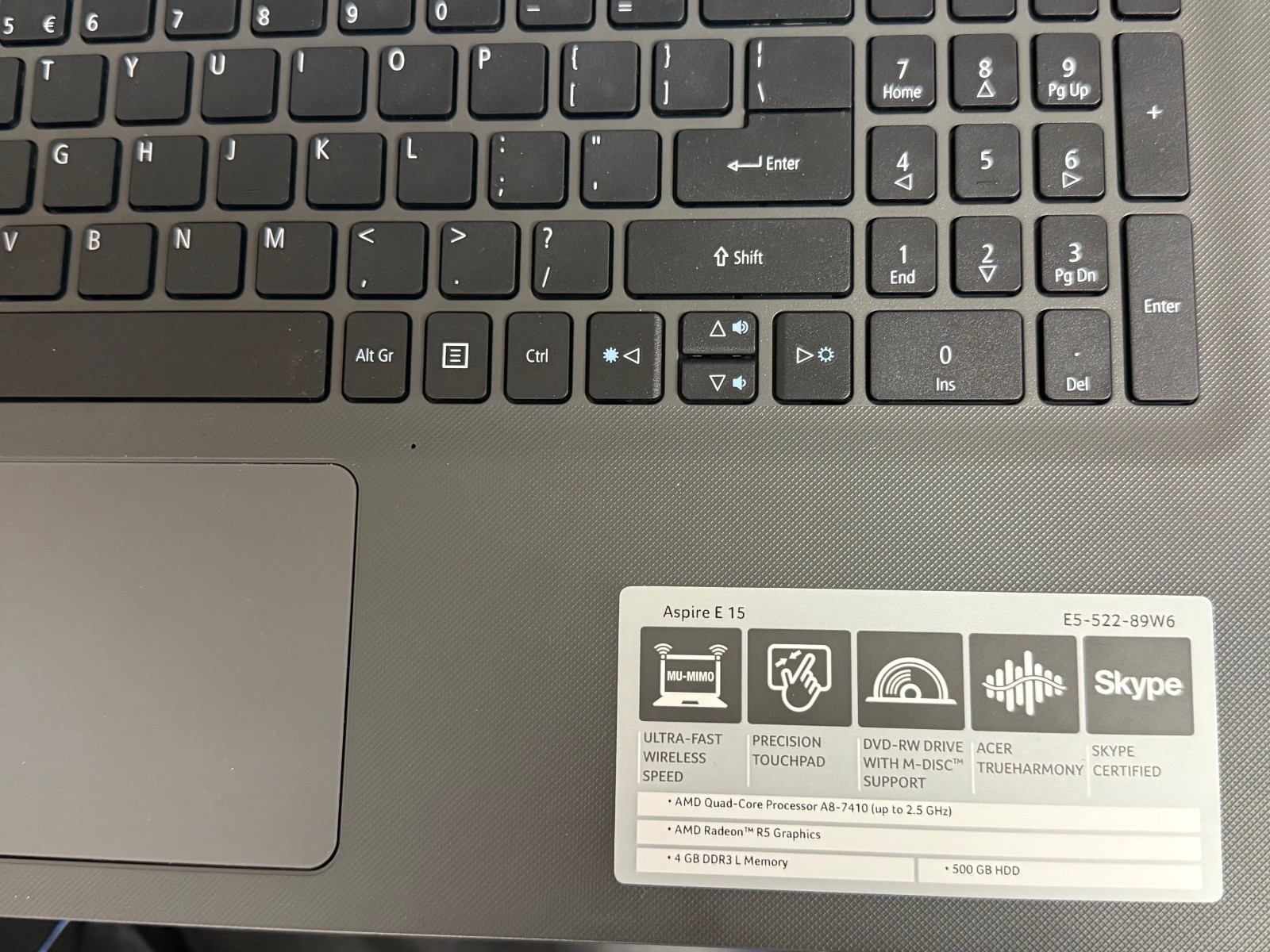 acer Aspire E5-522-89W6 laptop