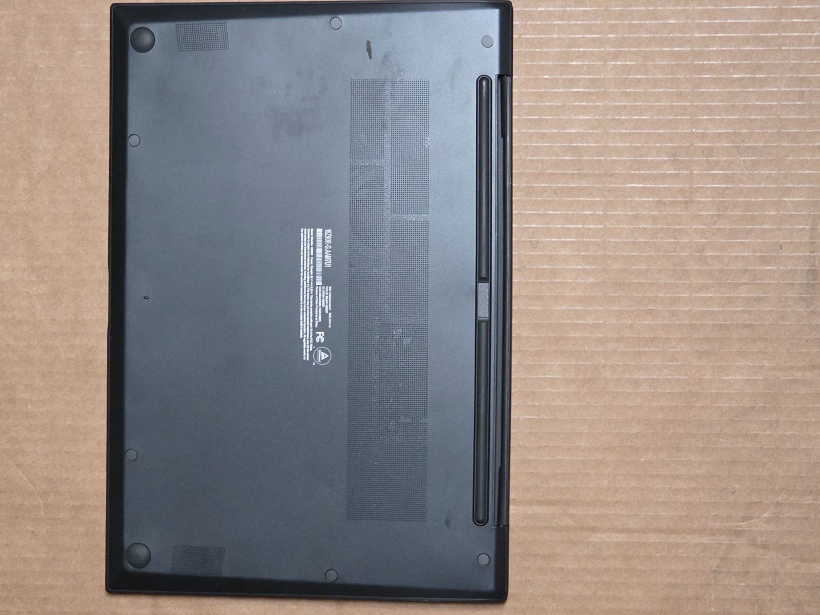 Lg Gram 16″ Intel Core I7 13th Generation i7-1360p 2.20Ghz 16 Gb 512GB SSD