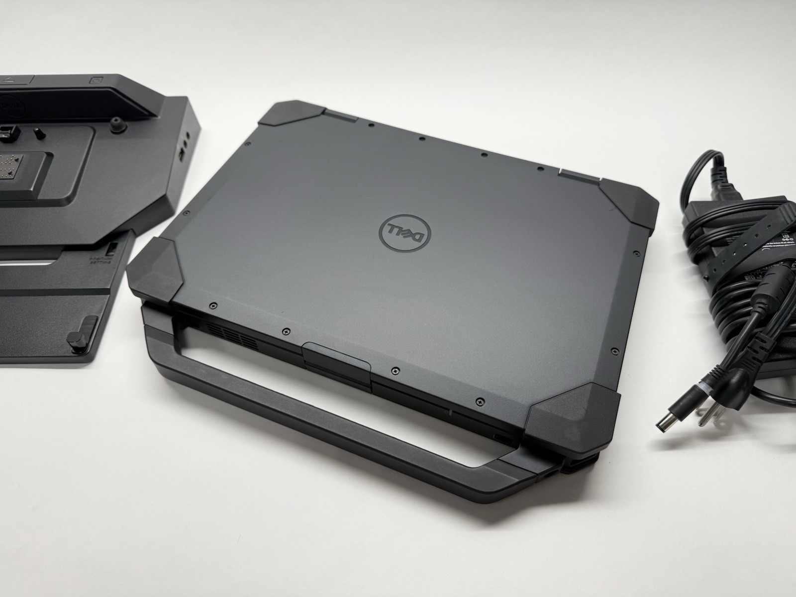 Dell Latitude 14 Rugged 5420 Laptop i5-8650U 32GB 1TB Webcam Charger/DockStation