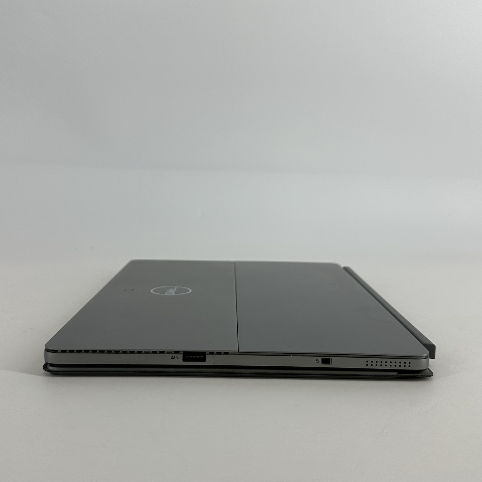 Dell Latitude 7210 (2-in-1) 12 FHD+ TOUCH i5-10310U 1.70GHz 8GB 256GB SSD Good