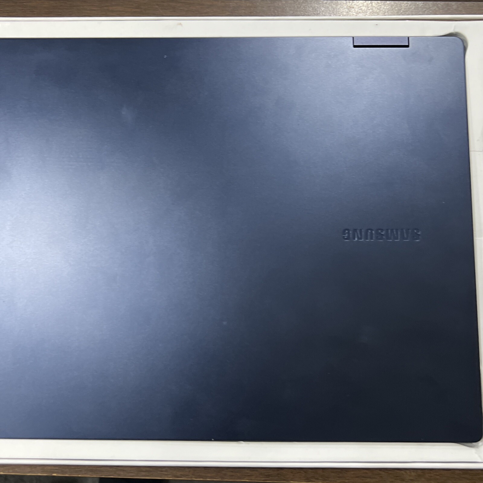 Samsung Galaxy Book Pro 360 NP950QDB-KB2US 15.6″ i7-1165G7 16GB 1TB ISSUE