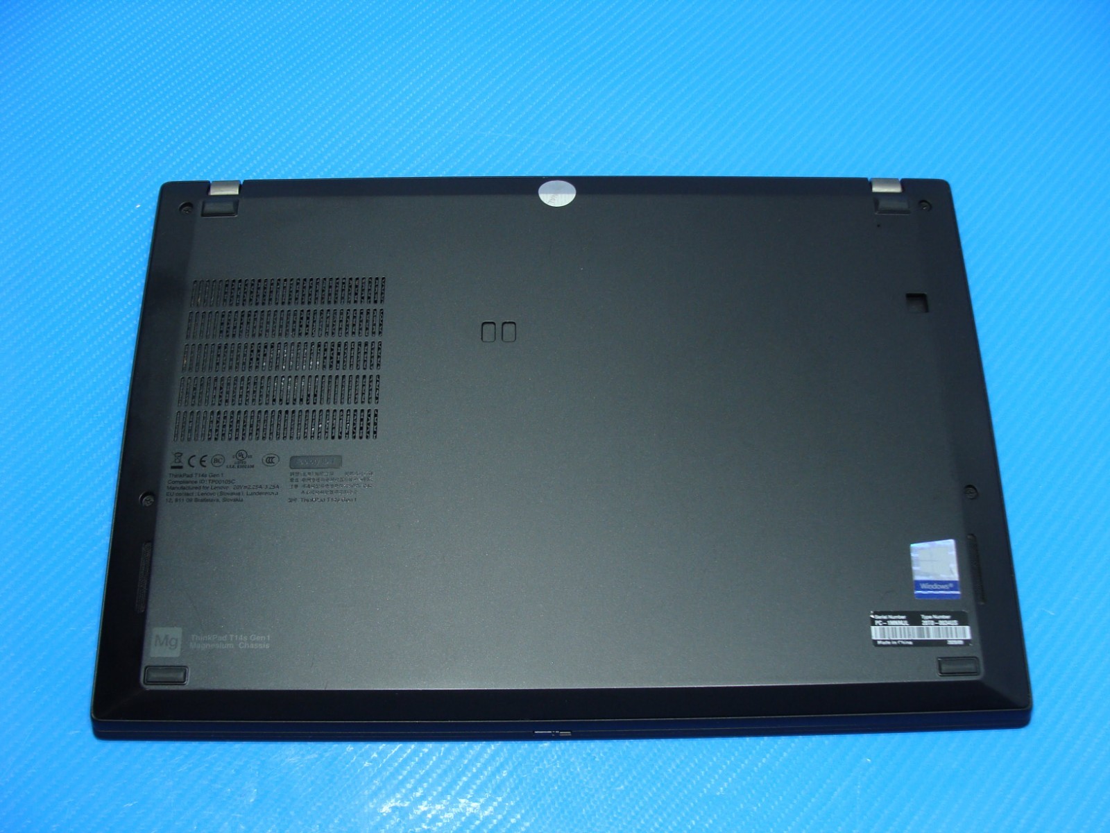 Lenovo ThinkPad T14s Gen 1 14″FHD TOUCH i7-10510U 1.8GHz 16GB 512GB W11P +PA 99%