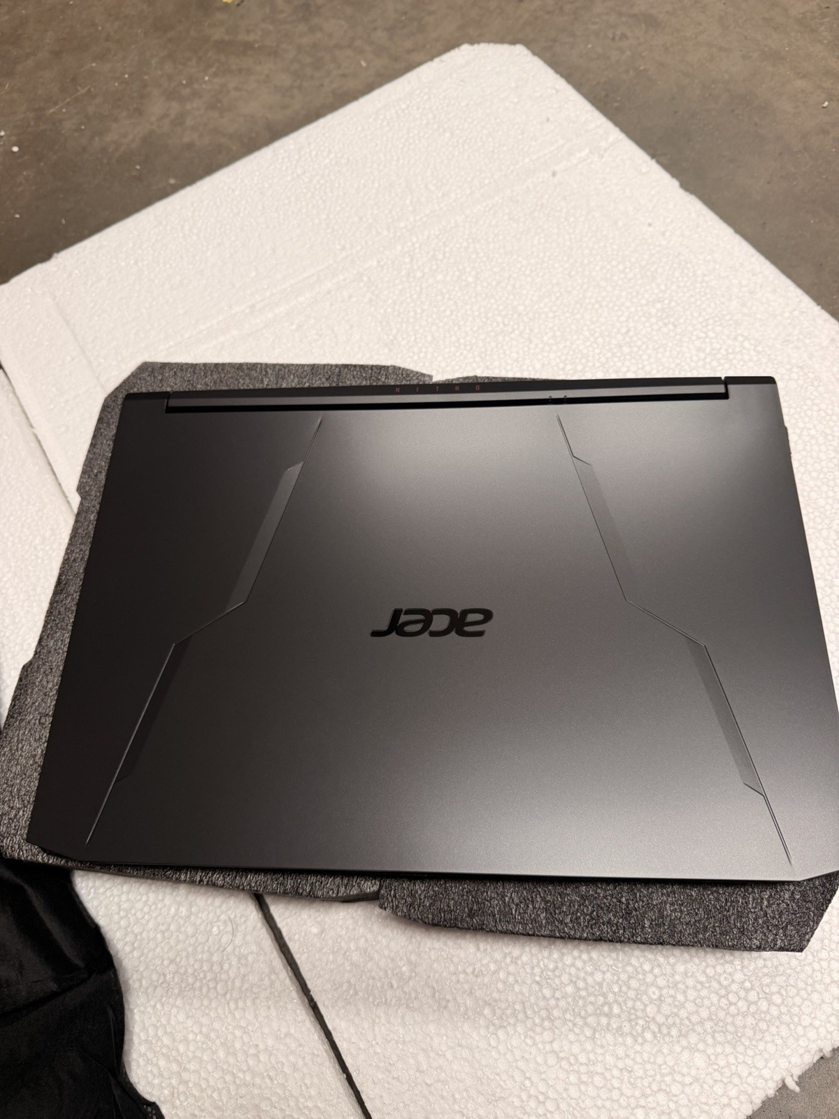 Acer Nitro 5 15.6” (512GB SSD, Intel Core i5-11400H, 2.7GHz, 16GB RAM,…