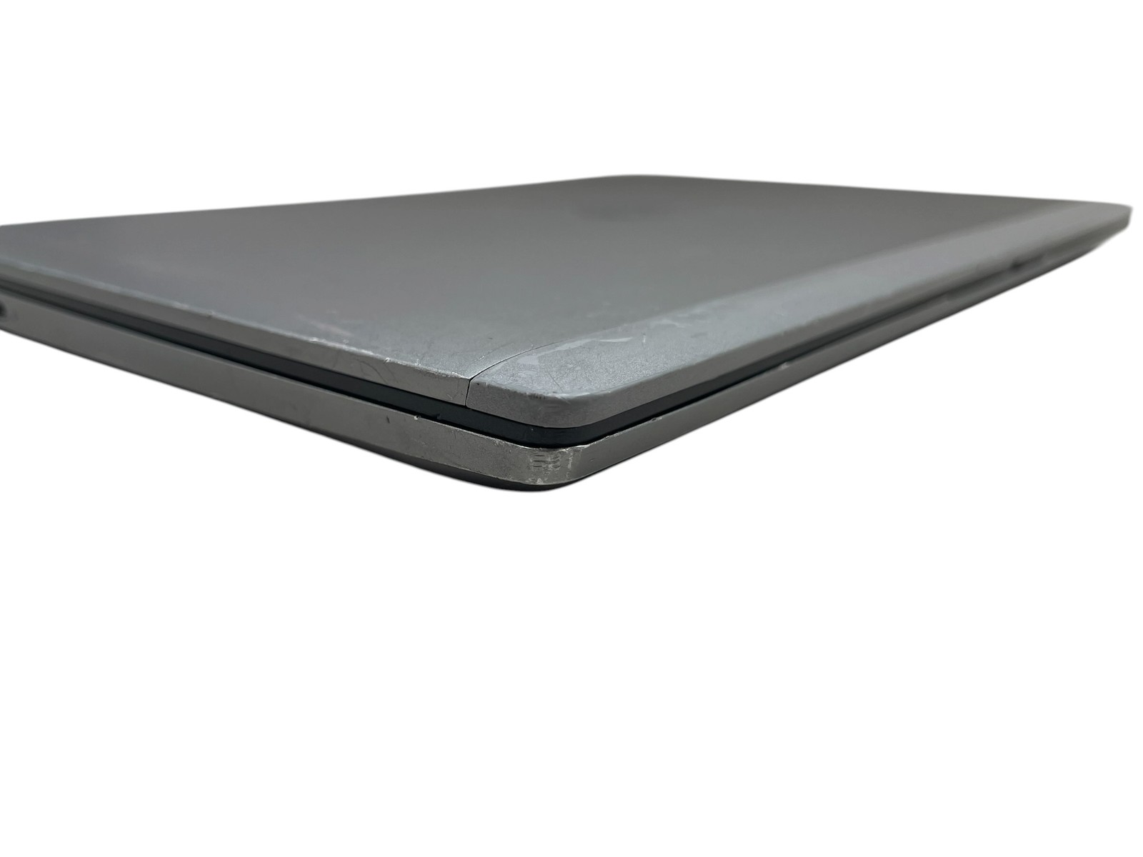 Dell Latitude 7340 14″ – i5-1355U – 8GB RAM – 256GB SSD – Grade D