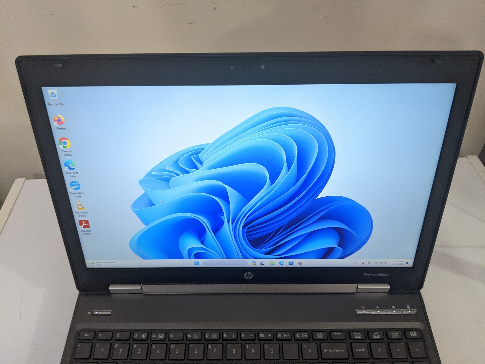 HP EliteBook 8560w 15.6” / i7- 2670QM@ 2.20GHz/ 16GB RAM/ 256GB SSD