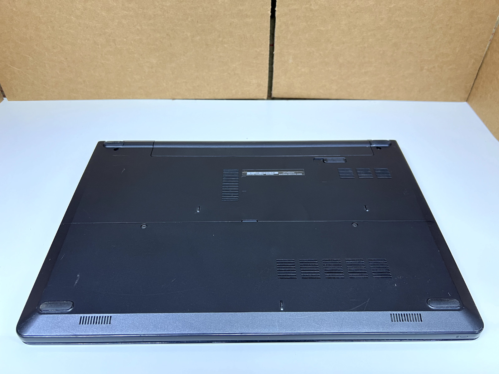 Dell Inspiron 3552 Laptop PC 465GB Hard Drive 4GB Memory Intel N3700 Win 10