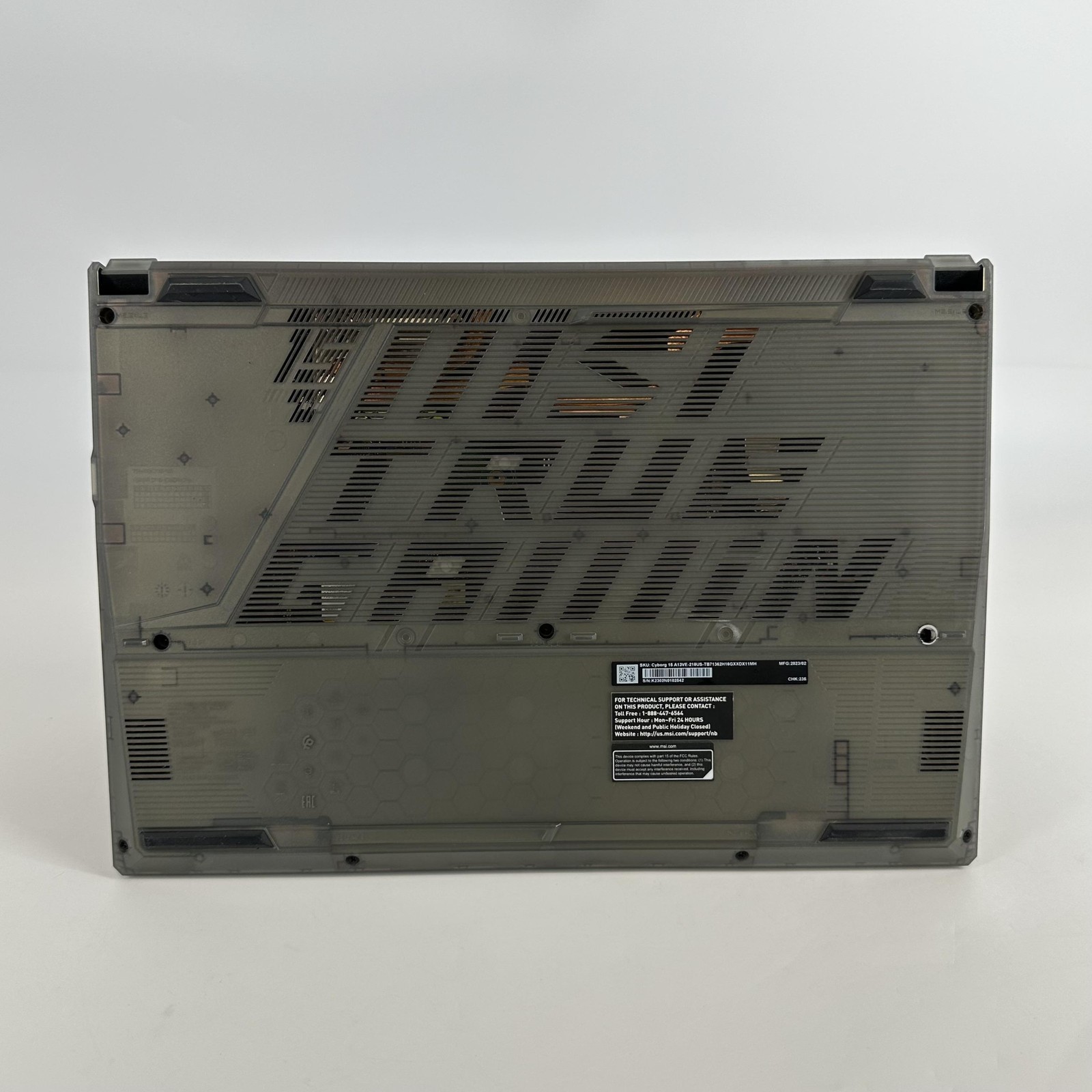 MSI Cyborg 15 FHD 2.4 GHz i7-13620H 16GB 512GB SSD NVIDIA RTX 4050 Excellent