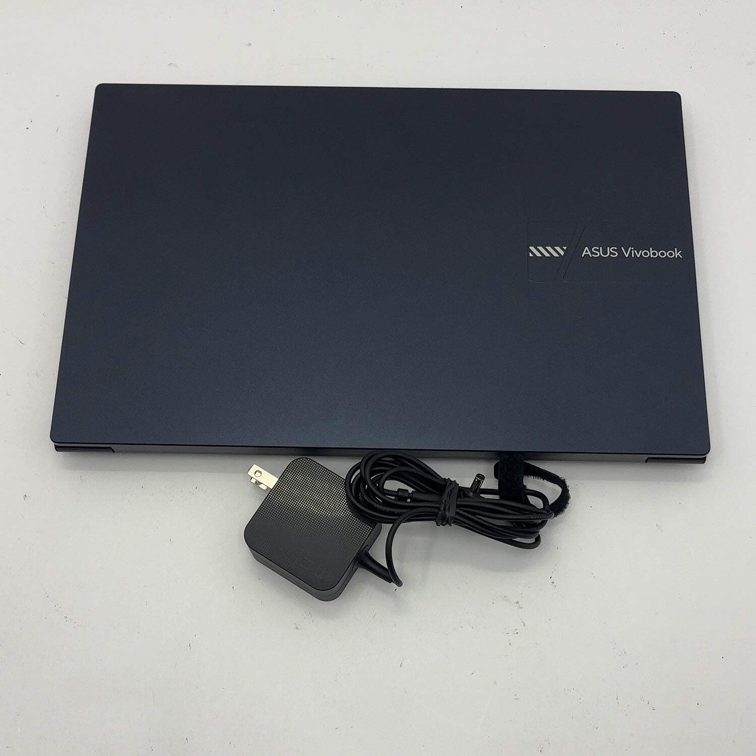 Broken Asus Vivobook 14 X1404V 14″ i5-1334U 1.3GHz 12GB RAM 256GB SSD Read