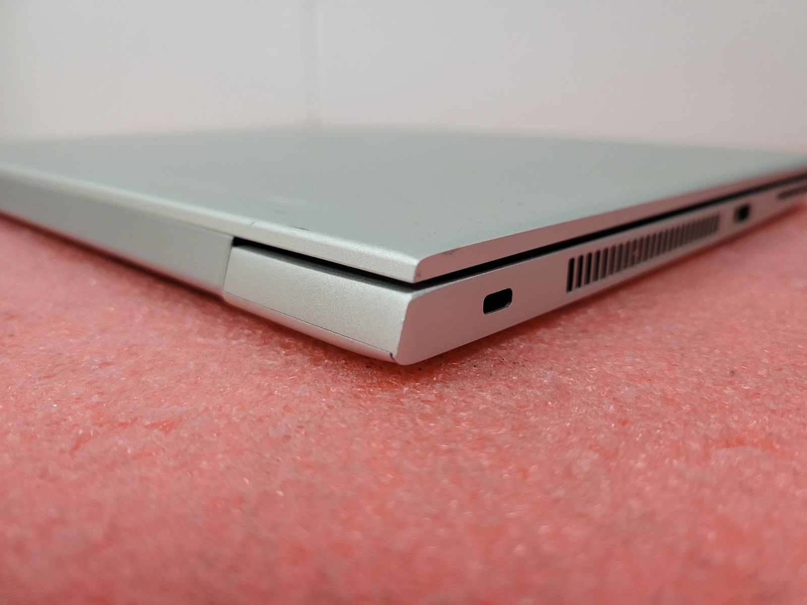 HP EliteBook 840 G5 i5-8250U@1.6GHz 8GB RAM *No Battery/HDD/OS/BIOS* | C856