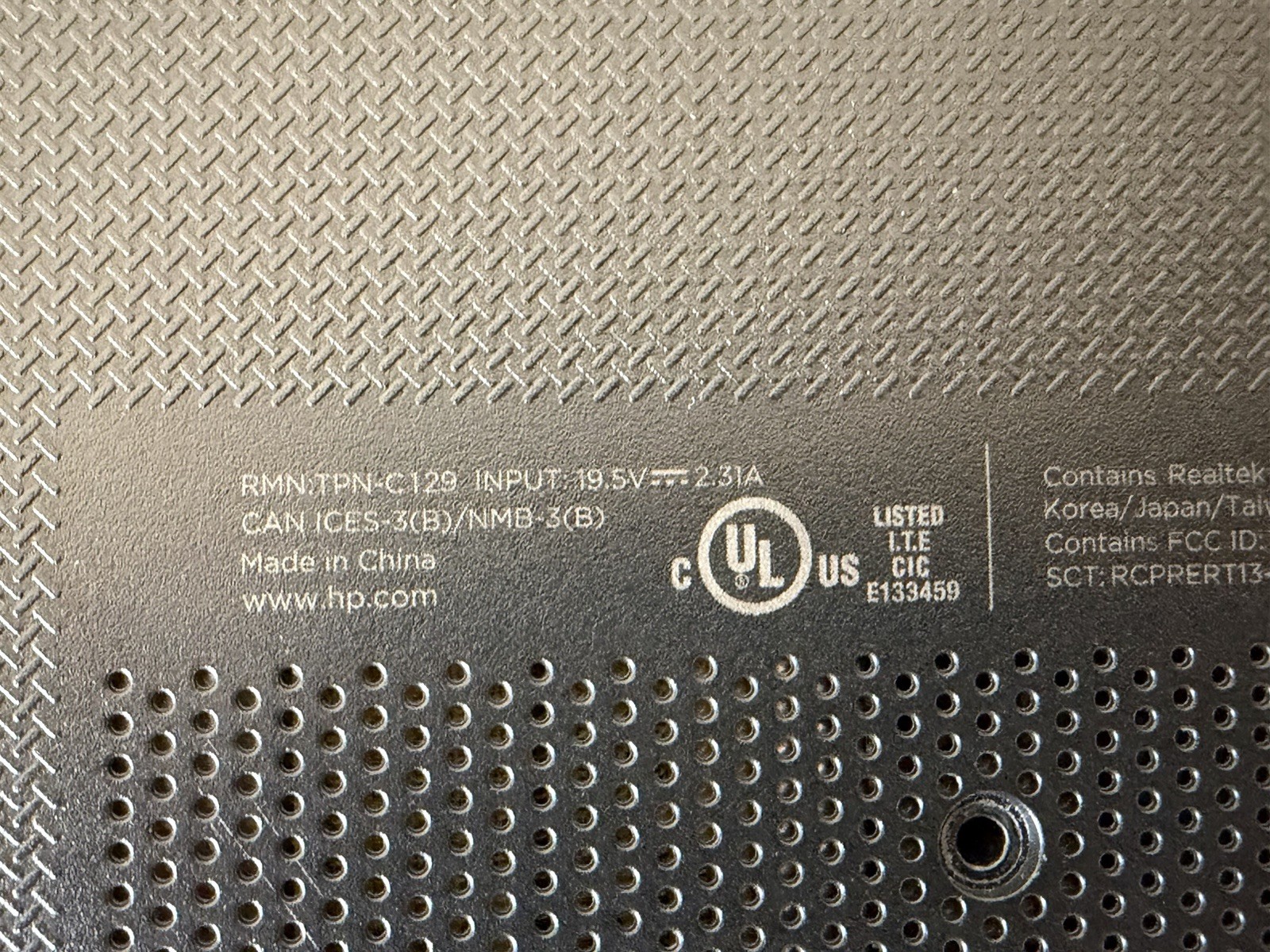 HP 15-bs016dx 15 Intel Core i5 7th Gen. Laptop Read Description