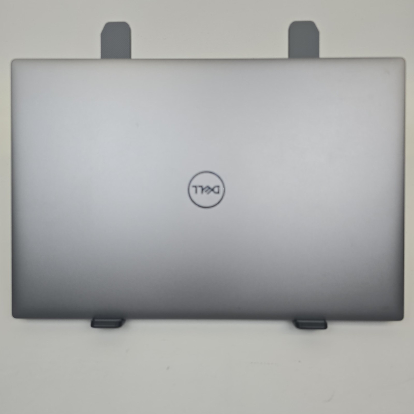 Dell Precision 5490 FHD+ Ultra 7 165H 64GB 512 RTX 2000 Ada 8GB NO OS/AC
