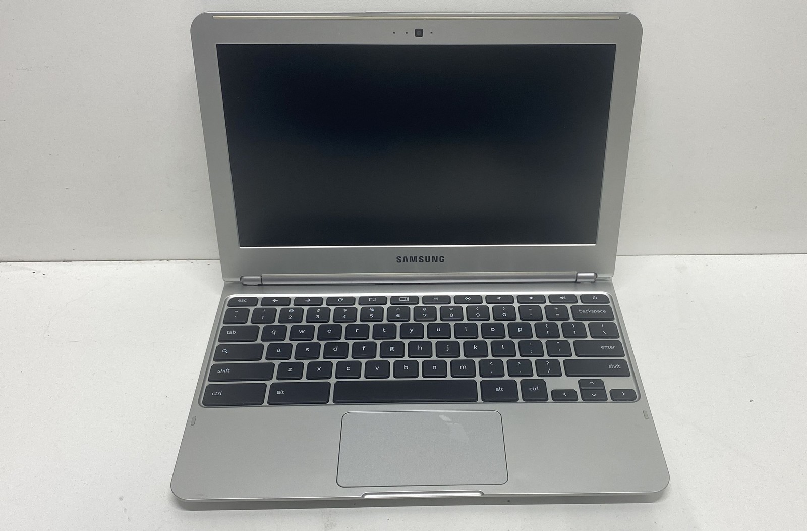 Samsung Chromebook 303C (XE303C12-A01US) 11.6″ Exynos Processor Chrome OS