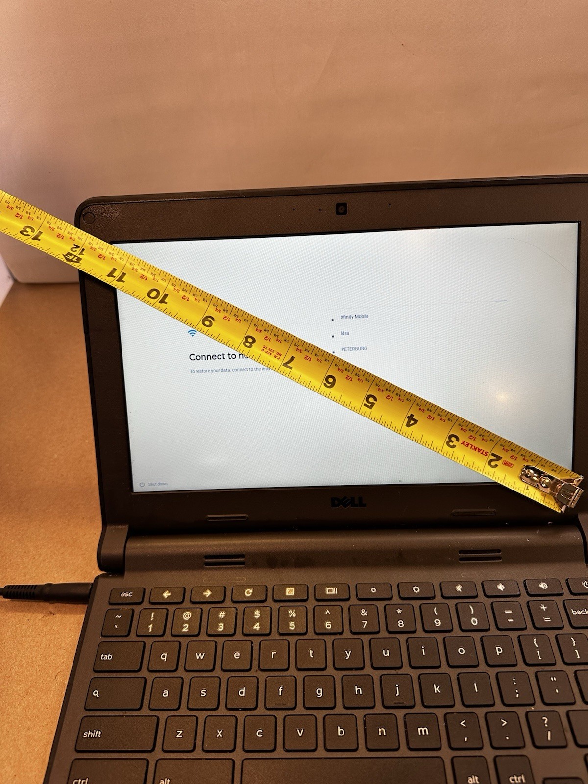 Dell Chromebook 11 (P22T) Laptop For Parts or Repair – Powers On – Charger