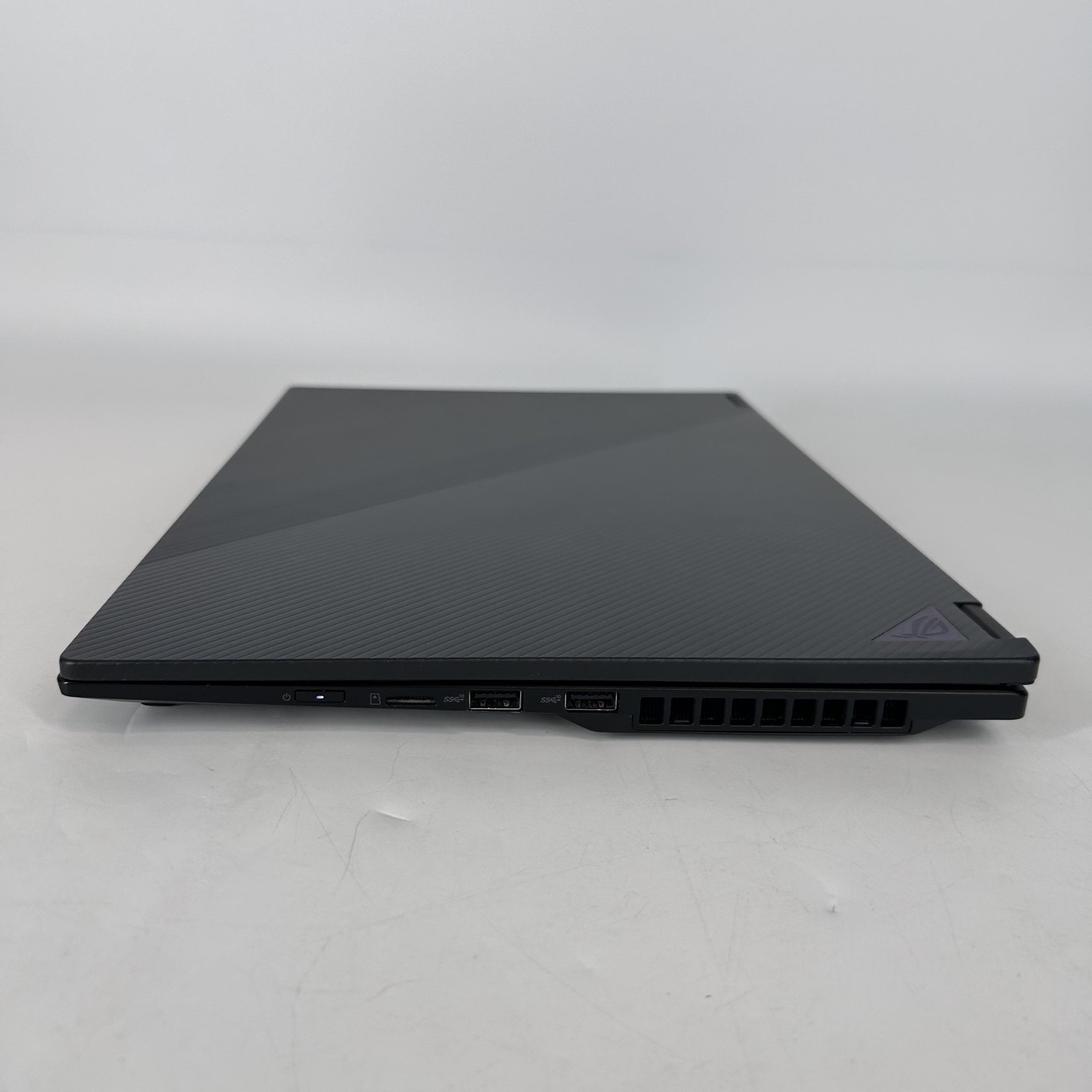 Asus ROG Flow X16 GV601 240Hz QHD+ TOUCH i9-13900H 32GB 1TB RTX 4070 BENT FRAME