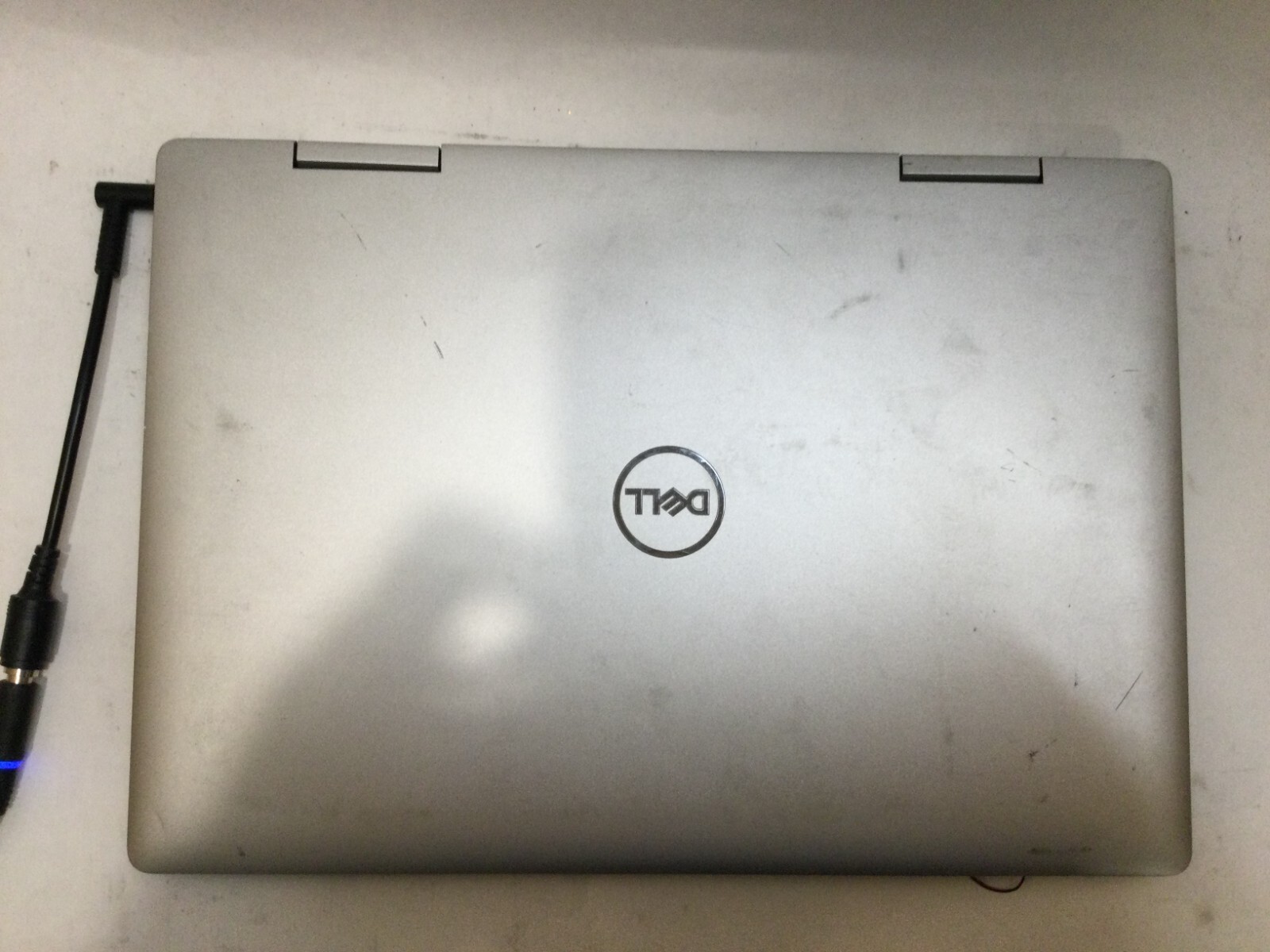 Dell Latitude 9410 14″ / Intel Core i5-10310U / (POWERS ON/NO BOOT!) MR